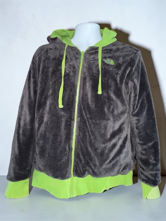 The North Face Jackets & Blazers - The North Face reversible green and gray  Plush Hoodie Jacket